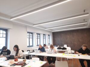 Más allá de ChatGPT: Porque tu equipo es más inteligente que la IA